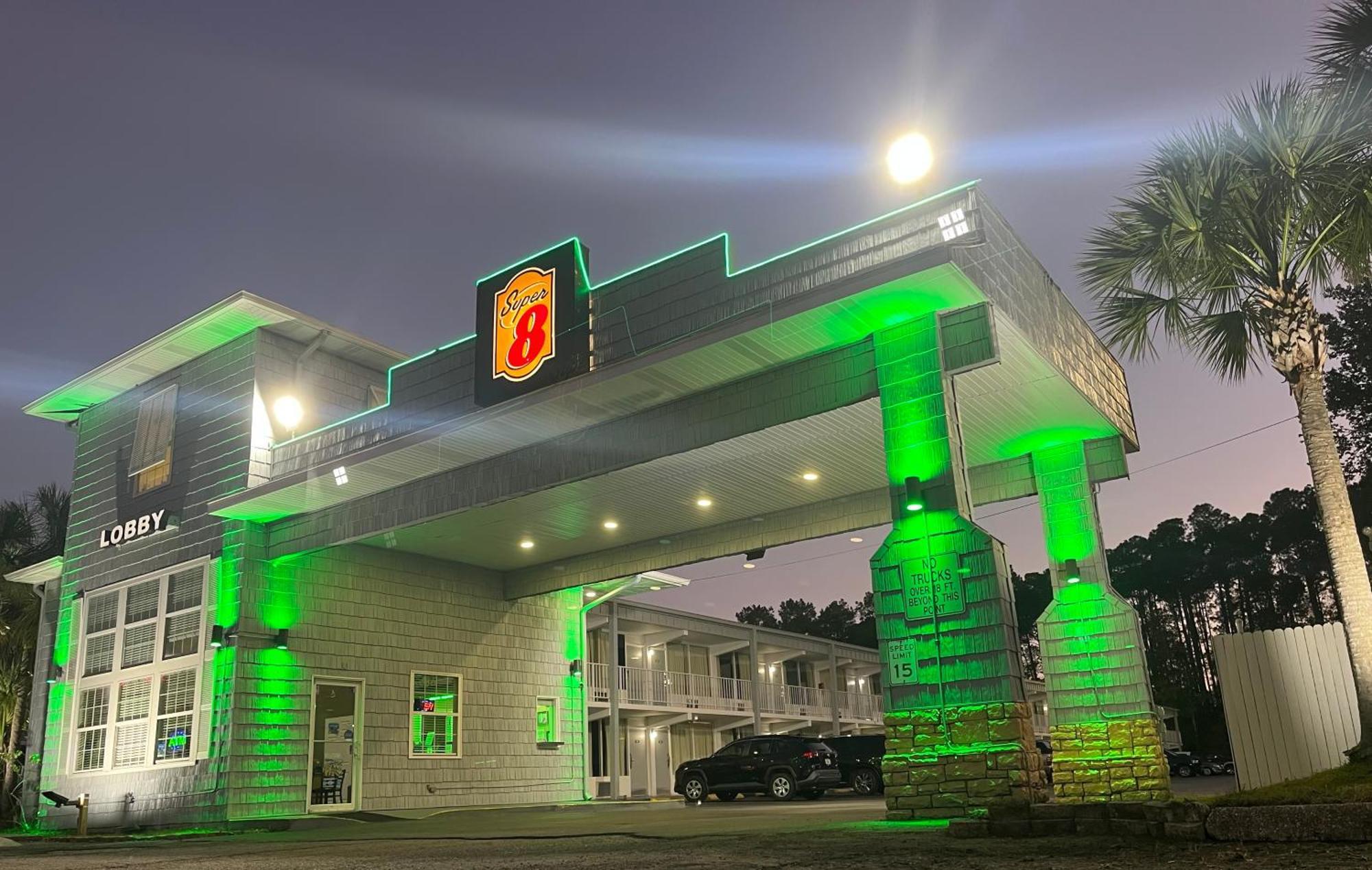 Super 8 By Wyndham Kingsland I-95 Naval Base Area Hotel Ngoại thất bức ảnh